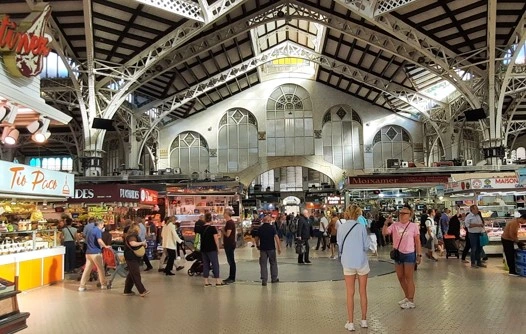 Interior del Mercado Central de Valencia